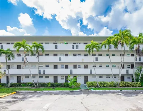 1680 NE 191st Street Miami FL 33179