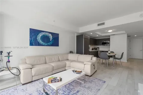 45 SW 9th Street Miami FL 33130