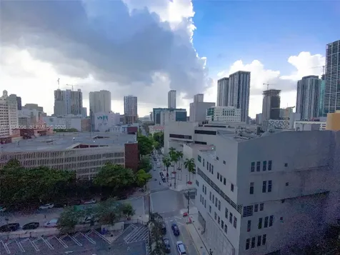 234 NE 3 Street Miami FL 33132