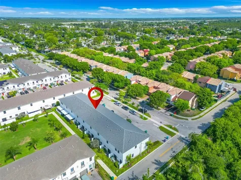 617 SW 11th Street Florida City FL 33034