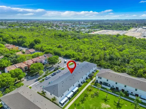 617 SW 11th Street Florida City FL 33034