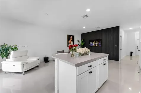 617 SW 11th Street Florida City FL 33034
