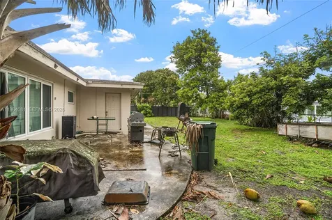 400 Long Island Avenue Fort Lauderdale FL 33312