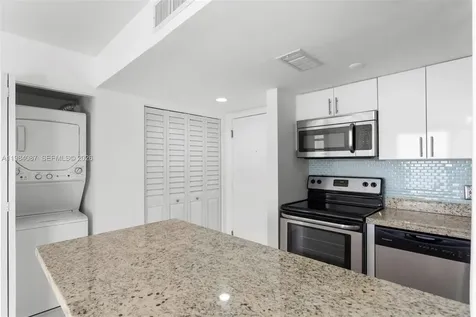 770 Claughton Island Drive Miami FL 33131