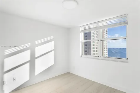 770 Claughton Island Drive Miami FL 33131