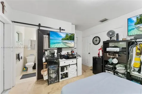 2054 Alton Road Miami Beach FL 33140
