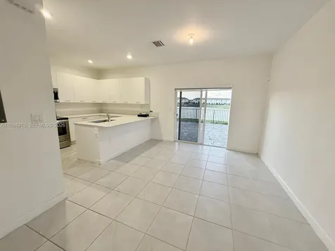 2377 NW 122nd Terrace Miami FL 33167