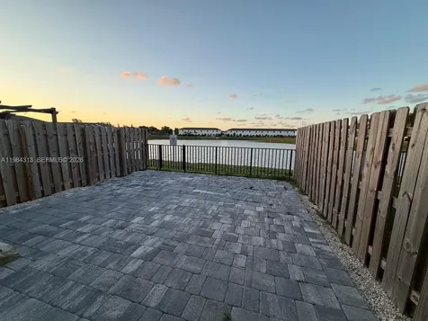 2377 NW 122nd Terrace Miami FL 33167