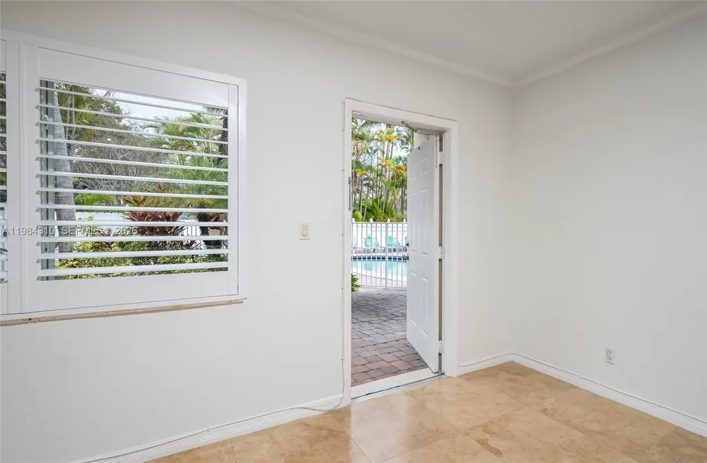 1872 NE 46th Street Fort Lauderdale FL 33308
