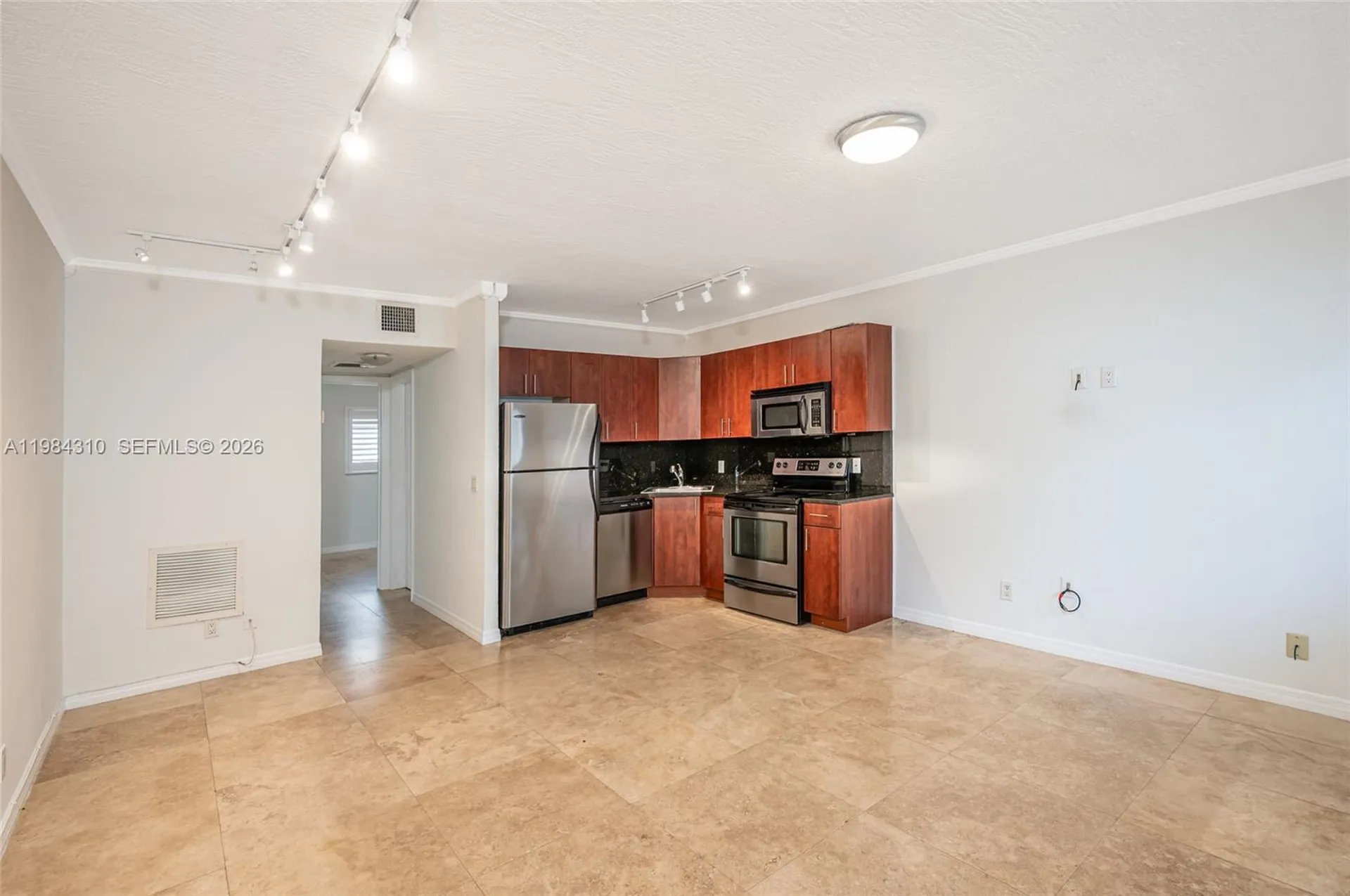 1872 NE 46th Street Fort Lauderdale FL 33308