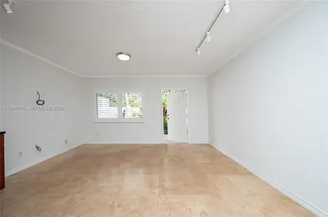1872 NE 46th Street Fort Lauderdale FL 33308