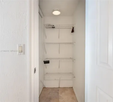 1872 NE 46th Street Fort Lauderdale FL 33308