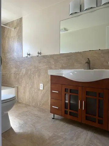 8866 SW 126th Street Miami FL 33176