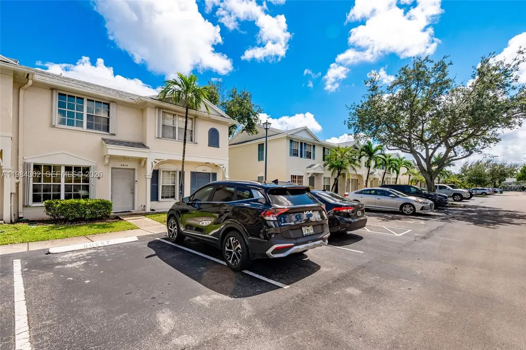 4914 SW 31st Terrace Dania Beach FL 33312