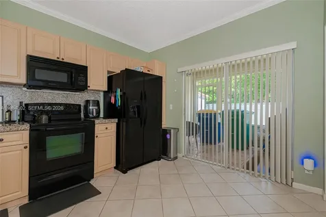 4914 SW 31st Terrace Dania Beach FL 33312