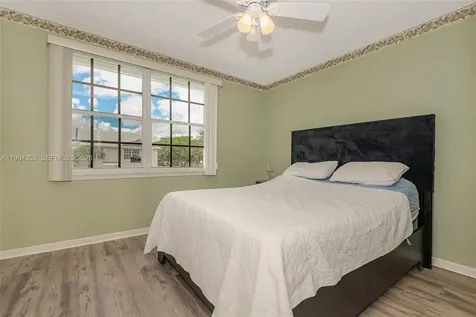 4914 SW 31st Terrace Dania Beach FL 33312