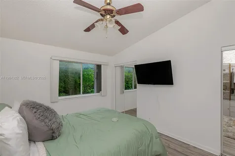 4914 SW 31st Terrace Dania Beach FL 33312
