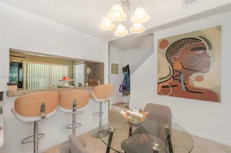 4914 SW 31st Terrace Dania Beach FL 33312