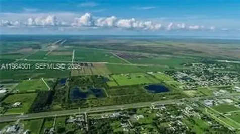 1210 N U S Highway 27 Moore Haven FL 33471