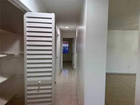 14325 SW 11th Terrace Miami FL 33184