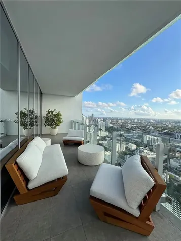 700 NE 26th Terrace Miami FL 33137