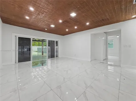 660 S Biscayne River Drive Miami FL 33169