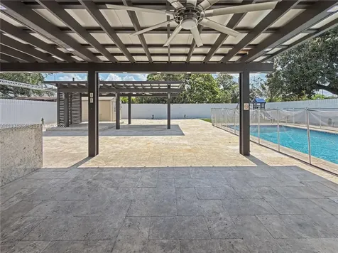 660 S Biscayne River Drive Miami FL 33169