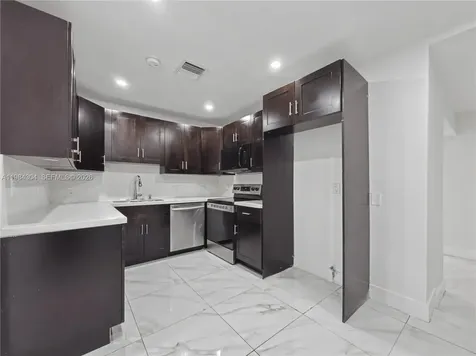 660 S Biscayne River Drive Miami FL 33169