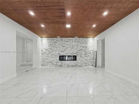660 S Biscayne River Drive Miami FL 33169