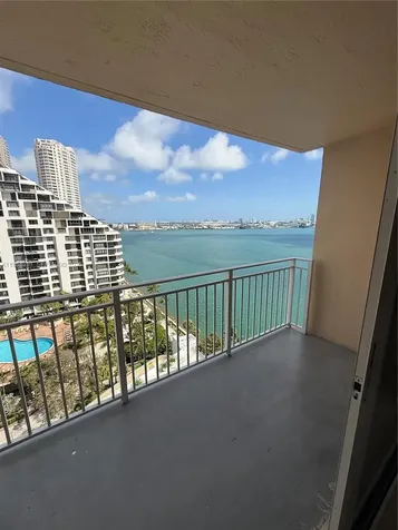 770 Claughton Island Drive Miami FL 33131