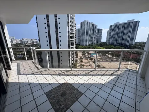3610 Yacht Club Drive Aventura FL 33180