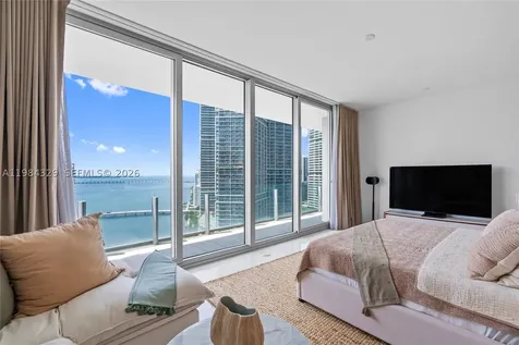 300 Biscayne Boulevard Way Miami FL 33131
