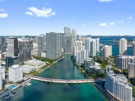 300 Biscayne Boulevard Way Miami FL 33131
