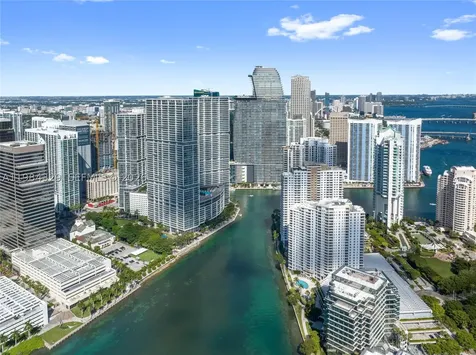 300 Biscayne Boulevard Way Miami FL 33131