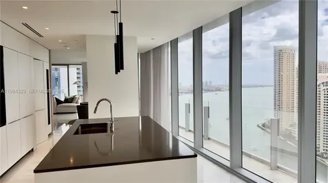 300 Biscayne Boulevard Way Miami FL 33131