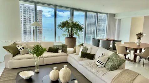 300 Biscayne Boulevard Way Miami FL 33131
