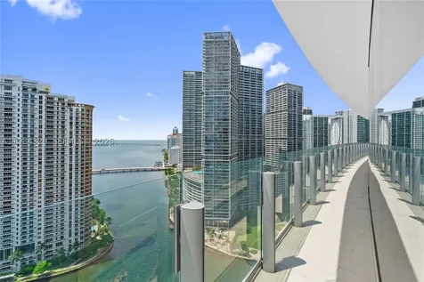 300 Biscayne Boulevard Way Miami FL 33131