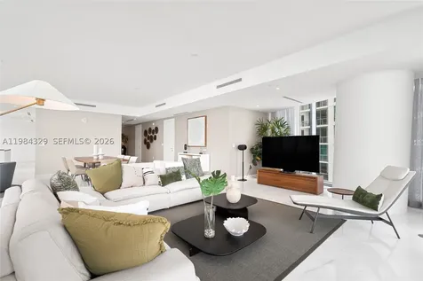 300 Biscayne Boulevard Way Miami FL 33131