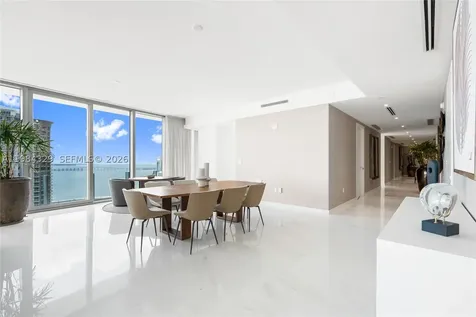 300 Biscayne Boulevard Way Miami FL 33131