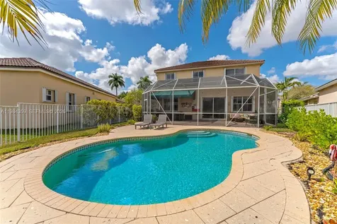 627 Willow Bend Road Weston FL 33327