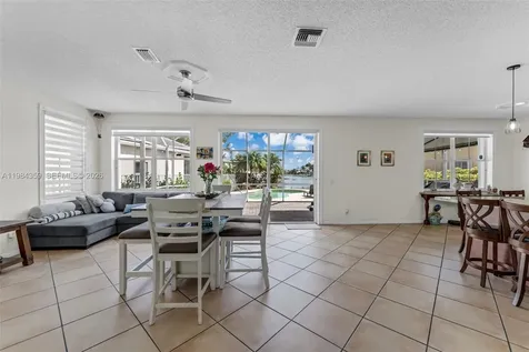 627 Willow Bend Road Weston FL 33327