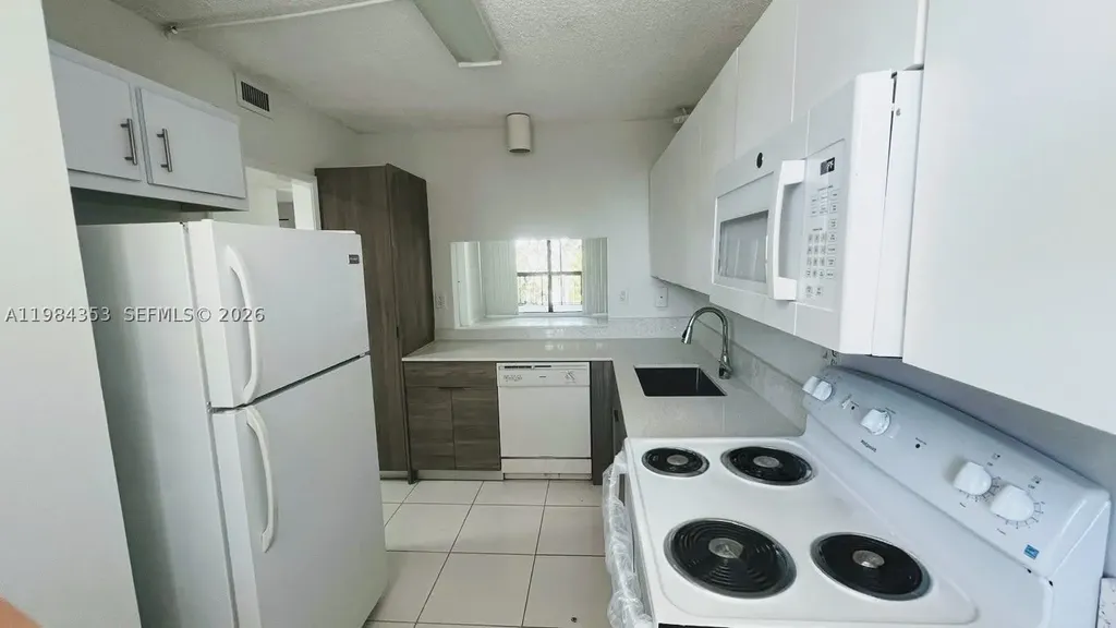 8429 Forest Hills Drive Coral Springs FL 33065