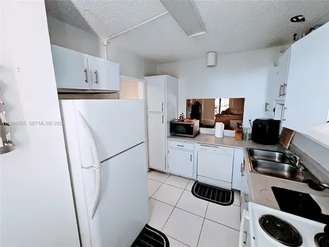 8429 Forest Hills Drive Coral Springs FL 33065