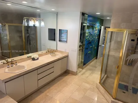 851 N 11th Avenue Hollywood FL 33019