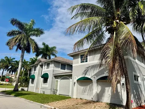 851 N 11th Avenue Hollywood FL 33019