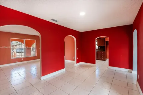 2791 Village Green Drive Miami FL 33175