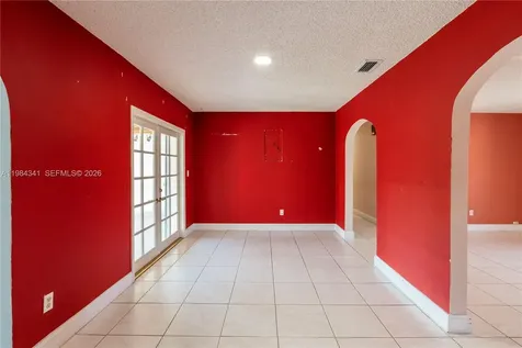 2791 Village Green Drive Miami FL 33175