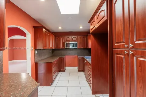 2791 Village Green Drive Miami FL 33175