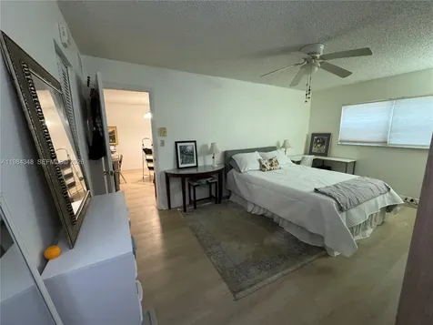 8810 W Mcnab Road Tamarac FL 33321