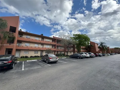 8810 W Mcnab Road Tamarac FL 33321